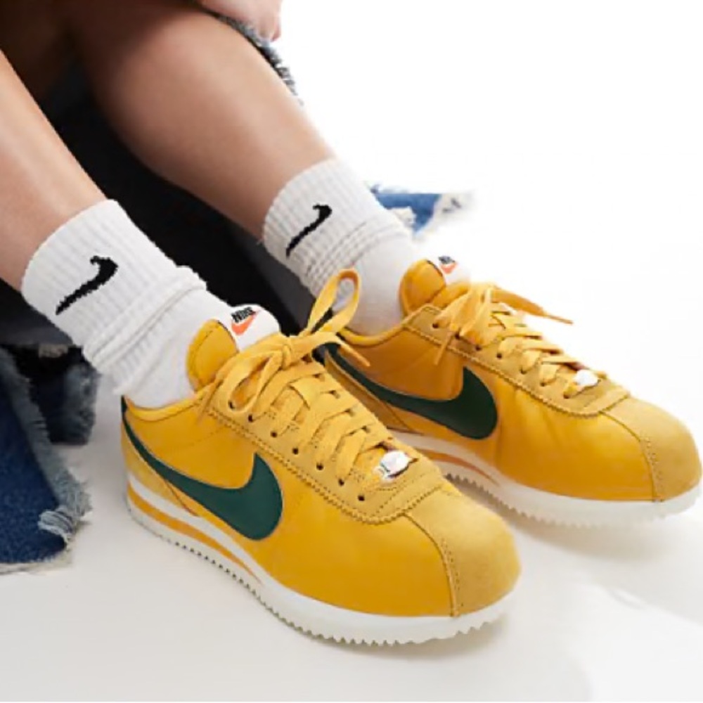 Nike Cortez Yellow and Green Women’s 8